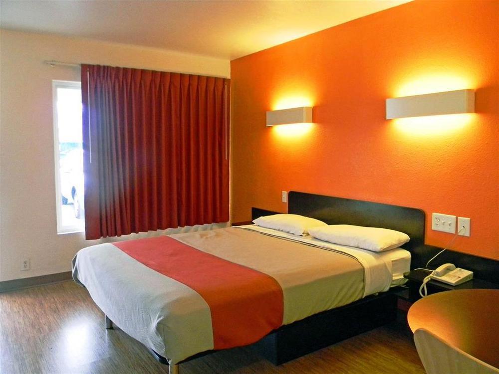 Motel 6-Wenatchee, Wa Стая снимка